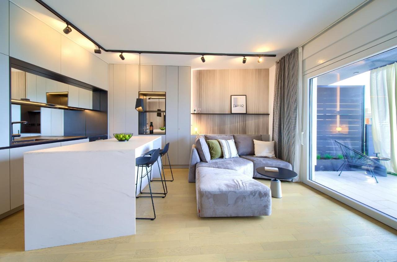 Apartment Diamar With Seaview Krk Town Exteriör bild