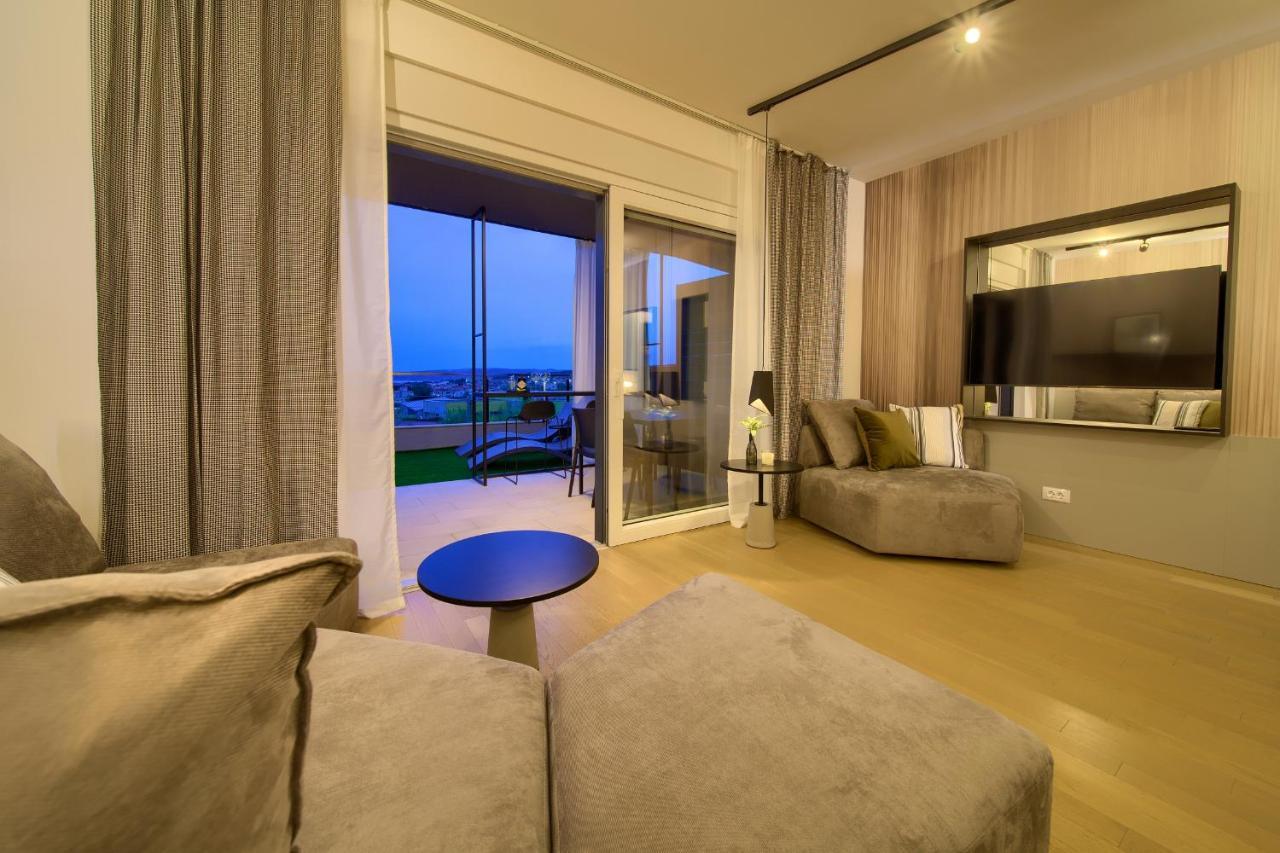 Apartment Diamar With Seaview Krk Town Exteriör bild