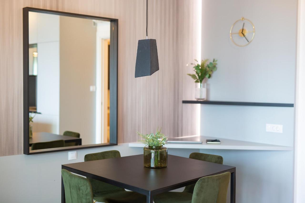 Apartment Diamar With Seaview Krk Town Exteriör bild